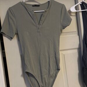 Zara Ribbed Green Top